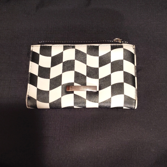 Wallet - Picture 1 of 4